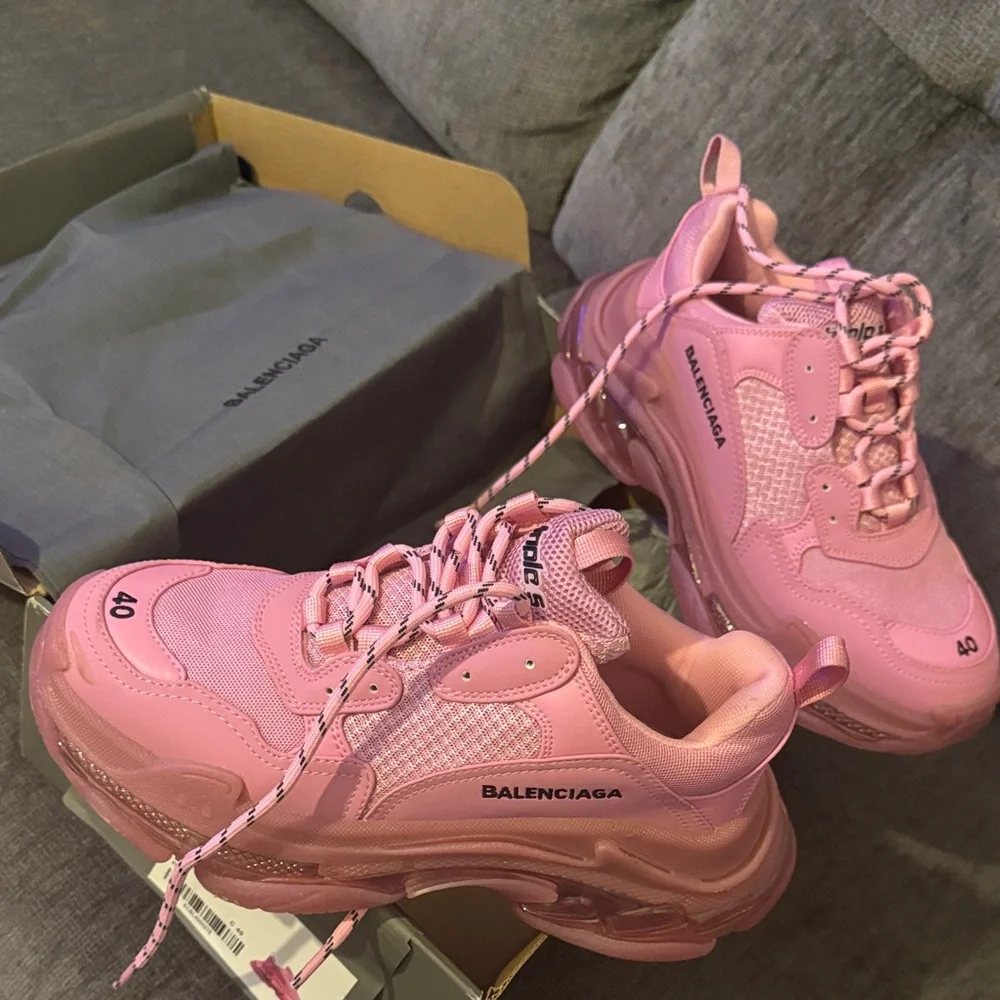 Balenciaga Triple S Sneakers - Pink - Picture 4 of 4